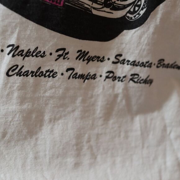 Gildan Vintage Mel's Diner White T-shirt Back Graphic Old Classic Cars LG - Picture 3 of 16